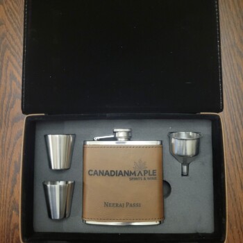 Custom Engraved FLask Custom Engraved FLask